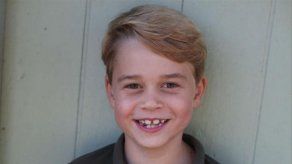 El príncipe Jorge podrá quedarse con su fósil de un tiburón