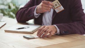 EEUU: Ejecutivos ganan centenares de veces más que sus empleados