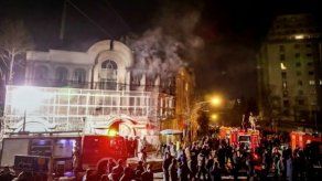 Protestas ante embajadas saudíes en Irán y Líbano