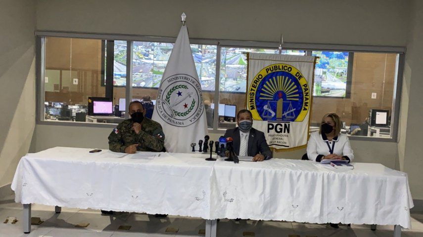 Conferencia de prensa sobre los resultados de las llamadas y denuncias por el delito de violencia doméstica.