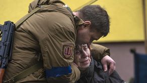 El número de ucranianos que han huido del país alcanzó los cuatro millones, la mitad de ellos niños, según Naciones Unidas.