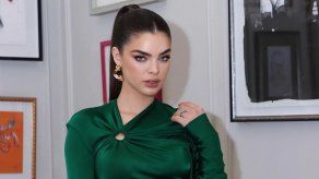 Nadia Ferreira es recibida como toda una reina en Paraguay