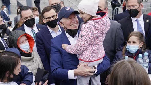 Es un esfuerzo de Estados Unidos para cumplir con su promesa de ayudar a las naciones de Europa del Este a lidiar con los 5 millones de refugiados que han huido de Ucrania.