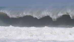 SINAPROC advierte de incremento de las alturas de olas SINAPROC advierte de incremento de las alturas de olas