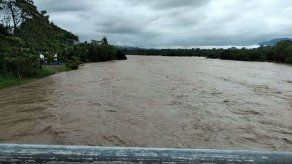 Equipos del Sinaproc evacuaron a residentes de la Comarca Ngäbé Buglé y el distrito de Tierras Altas, como medida de precaución por la crecida de ríos, debido a fuertes lluvias. Equipos del Sinaproc evacuaron a residentes de la Comarca Ngäbé Buglé y el distrito de Tierras Altas, como medida de precaución por la crecida de ríos, debido a fuertes lluvias.