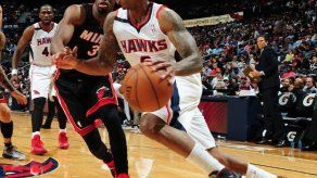 Hawks asegura pasaje a playoffs con zancadilla a Miami