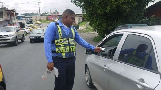 ATTT advierte multa de B/. 50 por conducir sin portar licencia ATTT advierte multa de B/. 50 por conducir sin portar licencia