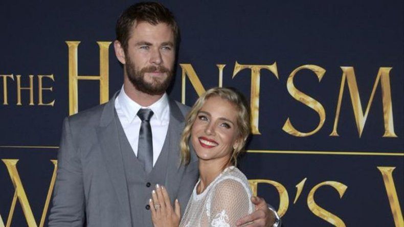 Elsa Pataky y Chris Hemsworth presumen de unas navidades calurosas y familiares