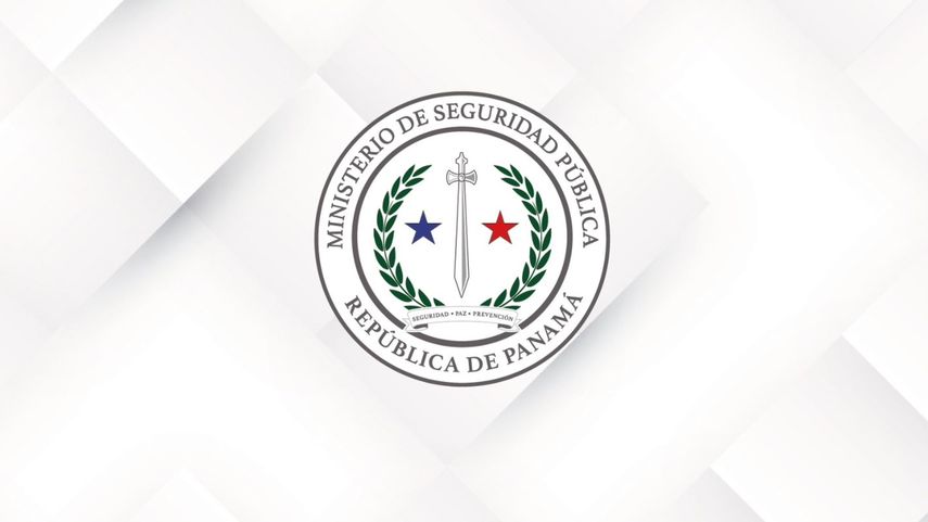 Ministro de Seguridad Pública llega a acuerdo con jubilados.