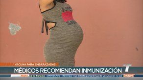 Instan a embarazadas a aplicarse la vacuna contra covid-19