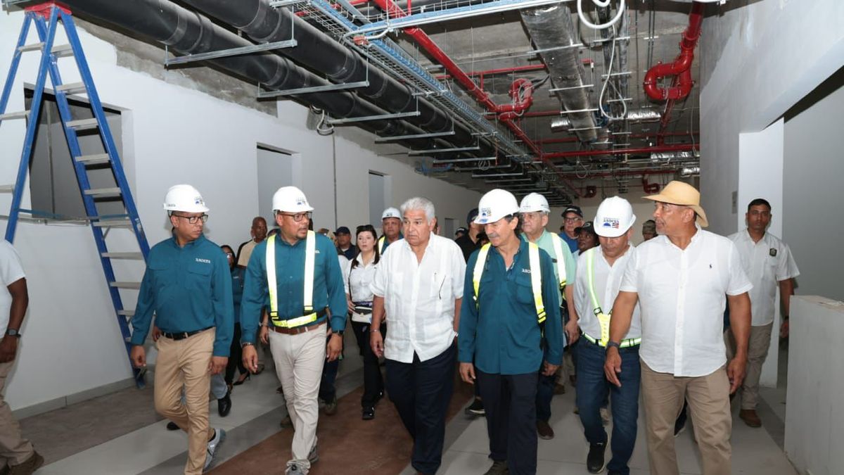 Presidente Mulino recorre instalaciones de hospital en Darién. Presidente Mulino recorre instalaciones de hospital en Darién.