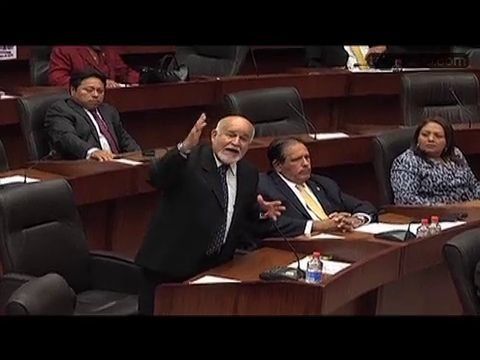 Siguen los insultos en discusión sobre proyecto sobre pensiones
