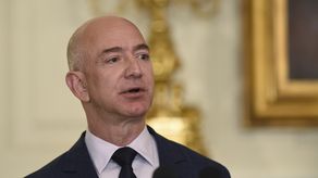 Jeff Bezos, fundador de Amazon.