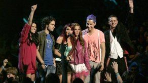 Gustavo Matta prepara look con que RBD se despedirá