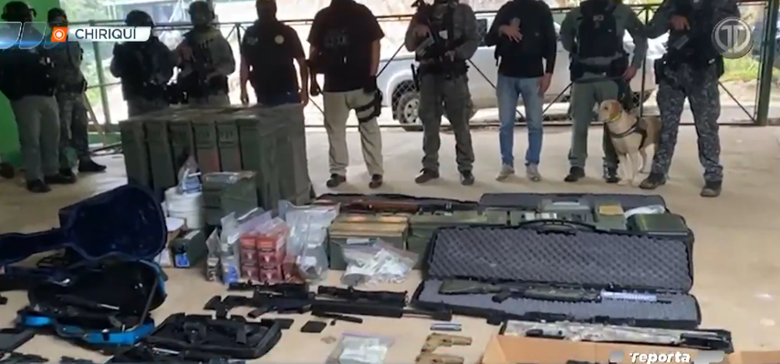 Aprehenden a adulta mayor ucraniana de 80 años con armas de fuego y municiones.&nbsp;