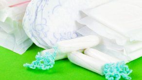 Expertos alertan contra llevar el tampón higiénico más de 8 horas