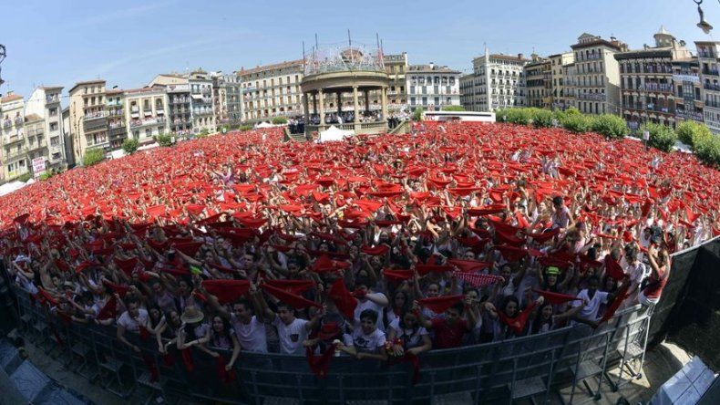Pamplona empieza sus festejos de San Fermín