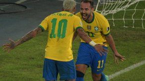 Copa América 2021: Brasil líder tras ganar 4-0 a Perú