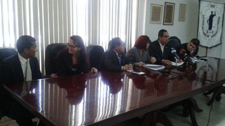 Abogados piden suspensión de ferias migratorias Crisol de Razas