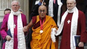 China critica a Gran Bretaña porque Cameron recibe al Dalai Lama