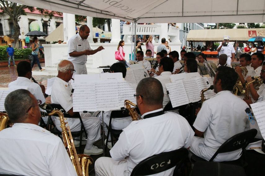 Miembros de la Banda Republicana capacitarán a jóvenes en riesgosocial en Arraiján.