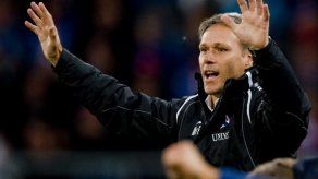 Marco van Basten dirigirá al AZ Alkmaar hasta 2016