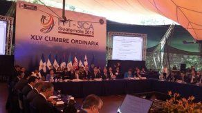 Cumbre de presidentes de Centroamérica opacada por ausencias