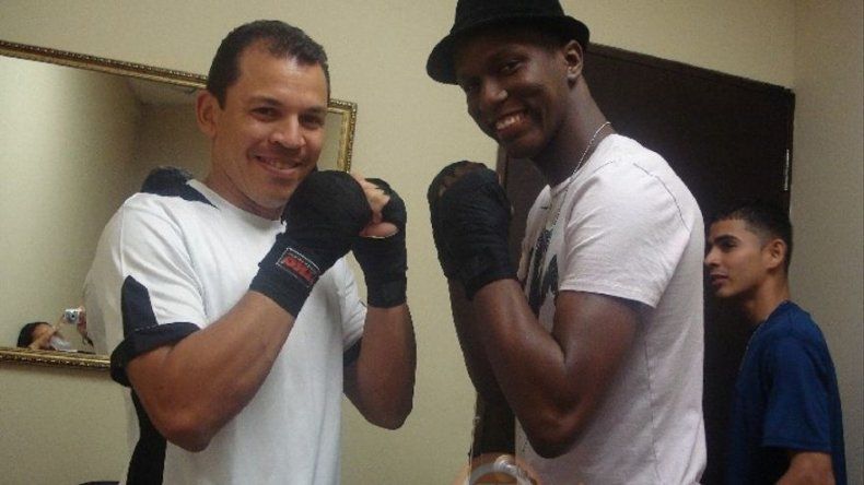 Casís y Franklyn se encuentran en el ring