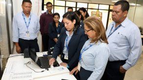 Habilitan estación de voto electrónico en biblioteca del TE