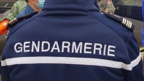 Oficial de gendarmería.