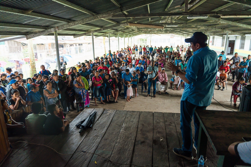 Martín Torrijos inicia su campaña electoral.