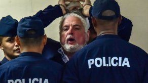 Expectativa por discusión de amparo de garantías de Martinelli tras llamado a juicio