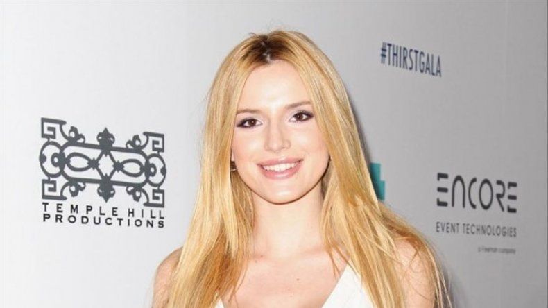 Bella Thorne recibe fuertes críticas en Instagram por una chaqueta