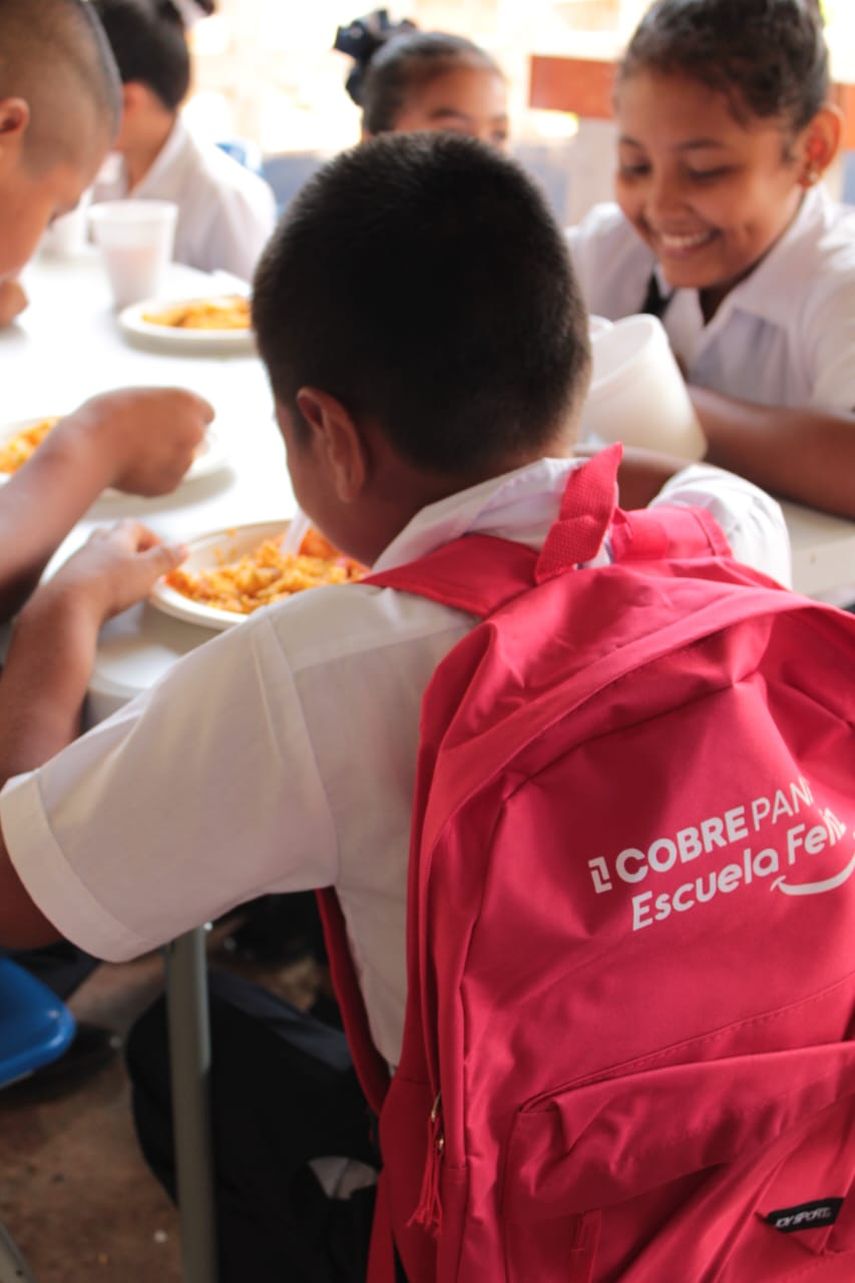 Cobre Panamá ha logrado transformar la realidad de estudiantes y ha distribuido más de 4,649 libras de arroz. Cobre Panamá ha logrado transformar la realidad de estudiantes y ha distribuido más de 4,649 libras de arroz.