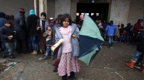 El 60 % de los 31.500 civiles que han huido de Alepo son niños