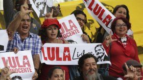 Corte brasileña reduce sentencia de expresidente Lula da Silva