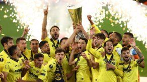 Villarreal gana su primera Europa League en penales