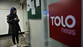 Desde que volvieron al poder el pasado mes de agosto, los talibanes han enviado señales erráticas sobre cómo será el panorama de los medios de comunicación bajo su gobierno.