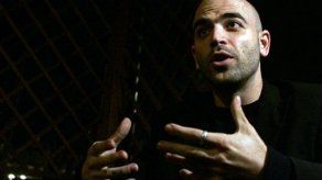 Fiscalía investiga amenaza de la mafia contra escritor