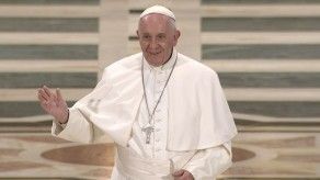Vaticano niega tumor benigno en el cerebro del papa