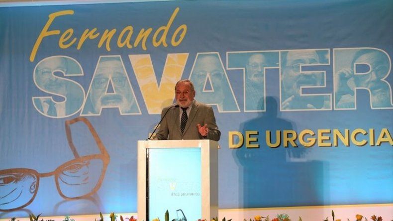 Fernando Savater rechaza invocar a la ética para resolver problemas políticos