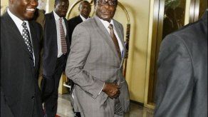 Zimbabue pide ayuda a países vecinos para salvar acuerdo