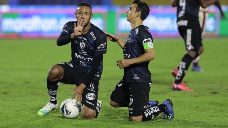 Gabriel Torres marcó su gol 14 en liga con Independiente del Valle