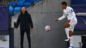 Champions: Varane no jugará la vuelta vs Chelsea por lesión
