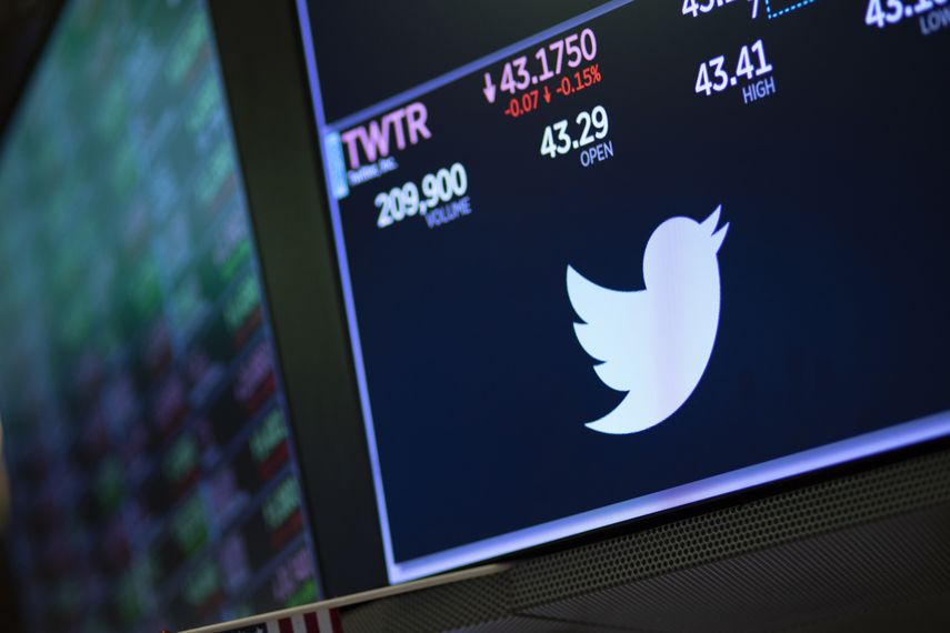 Las normas de Twitter estipulan que toda demanda legal contra la compañía