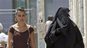 Tribunal Europeo de Derechos Humanos avala prohibición del velo integral en Francia