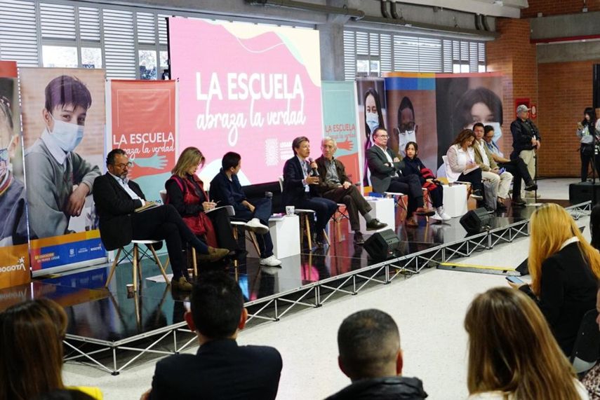 Presentación en Colombia del informe de los crímenes del conflicto armado.