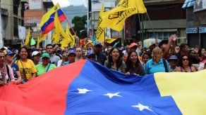 Venezuela: denuncian represión antes de cumbre No Alineados