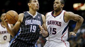 Horford supera fatiga y guía a Hawks sobre Magic