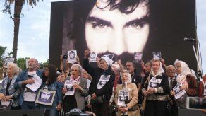 Juez interceptó teléfono de hermano de activista argentino muerto en protesta